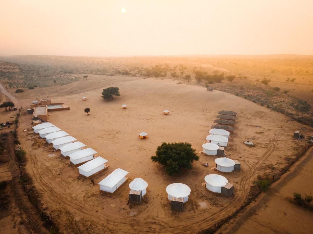 Отель Sonal Desert Camp Джайсалмер Экстерьер фото