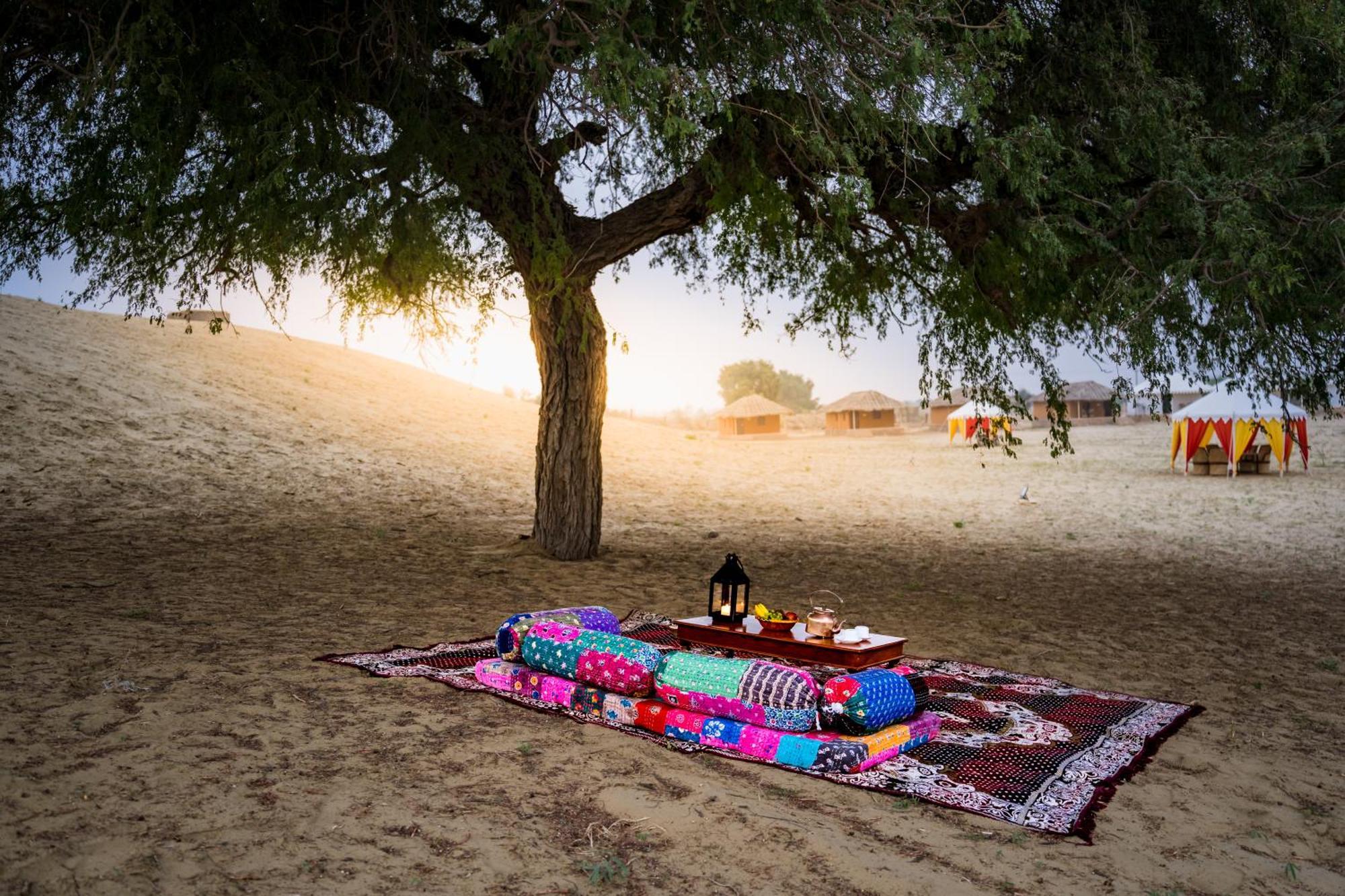 Отель Sonal Desert Camp Джайсалмер Экстерьер фото