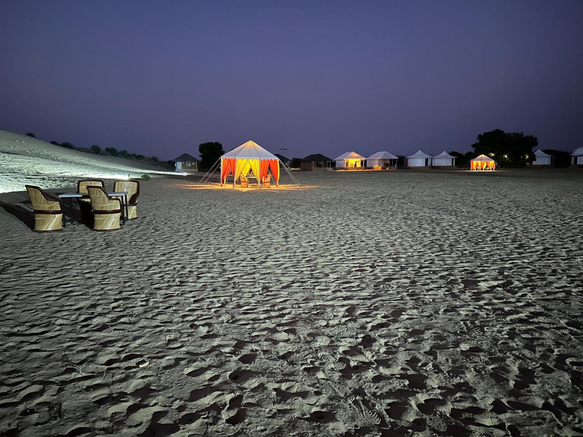 Отель Sonal Desert Camp Джайсалмер Экстерьер фото